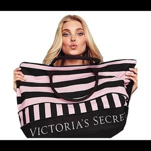 Victoria Secret expandable weekender bag